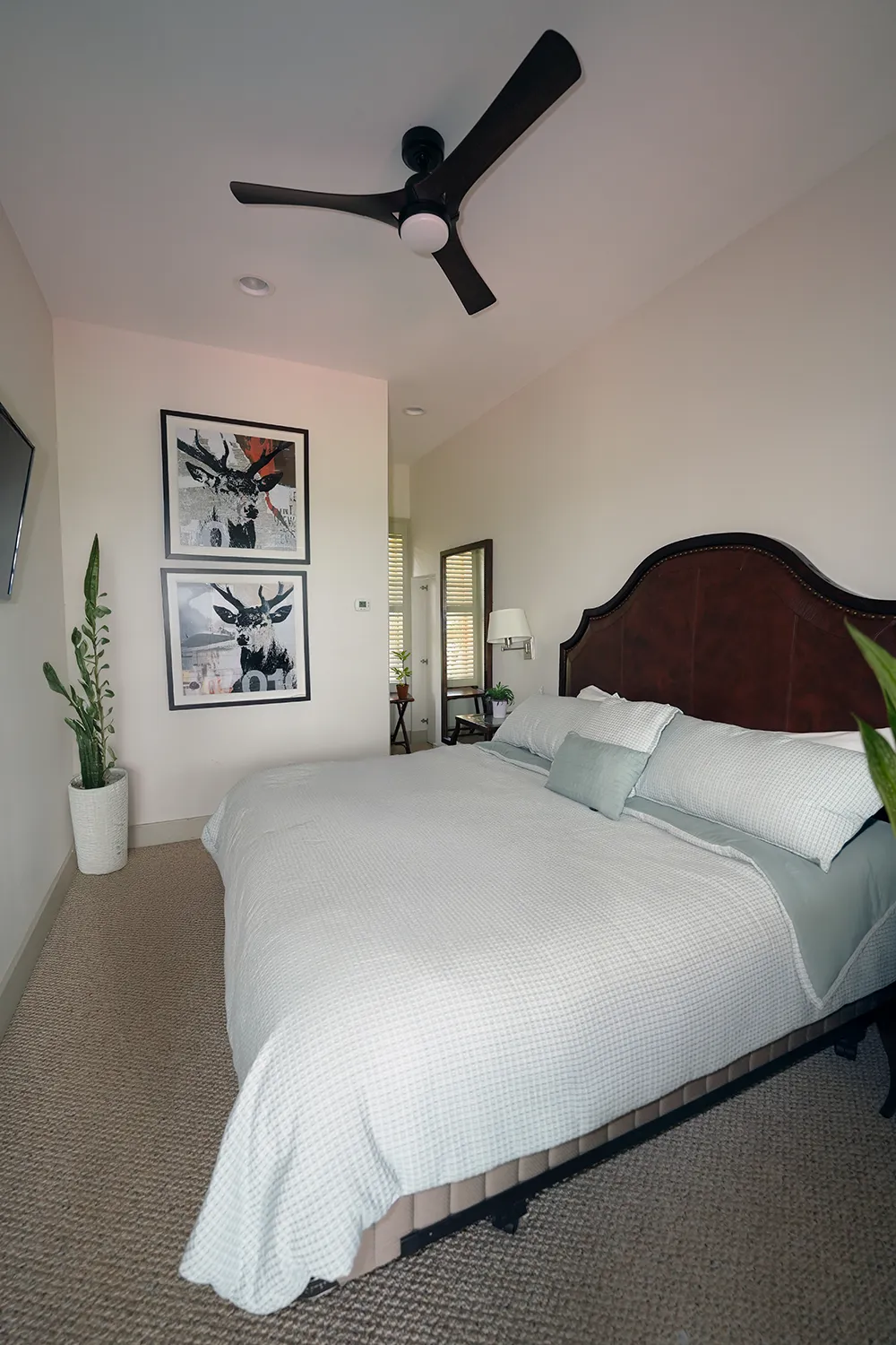 PATY-HOUSE-BEDROOM-8-min