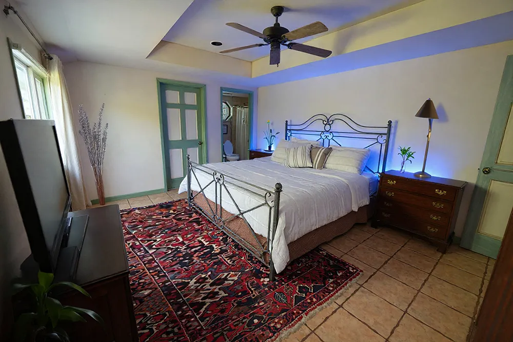 SUN-SUITE-BEDROOM-1-min